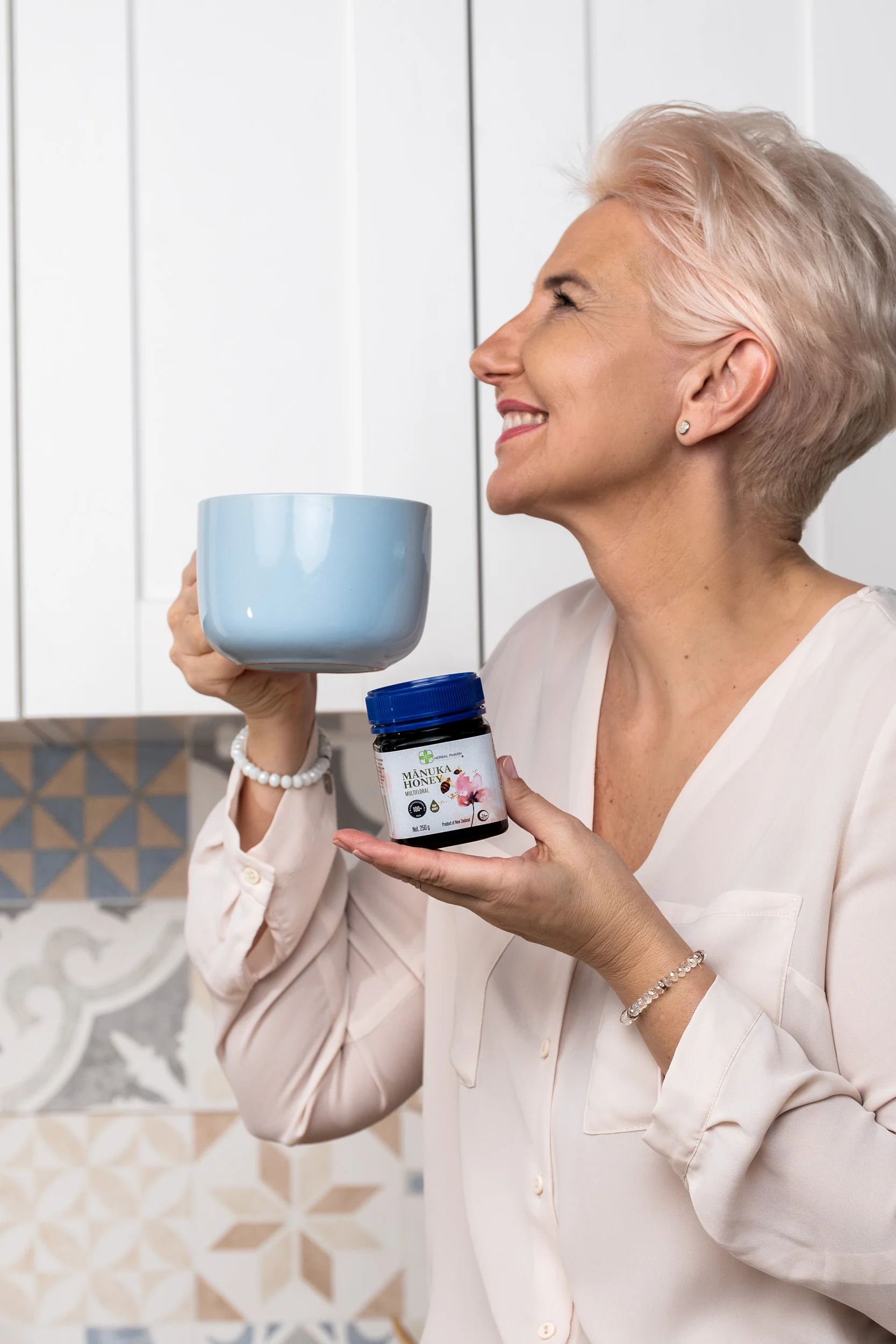 Manuka Honey 100+, 250g - Image 6