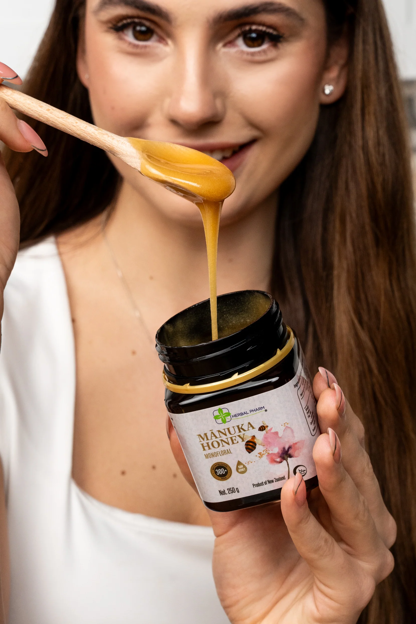 Manuka Honey 300+, 250g - Image 7
