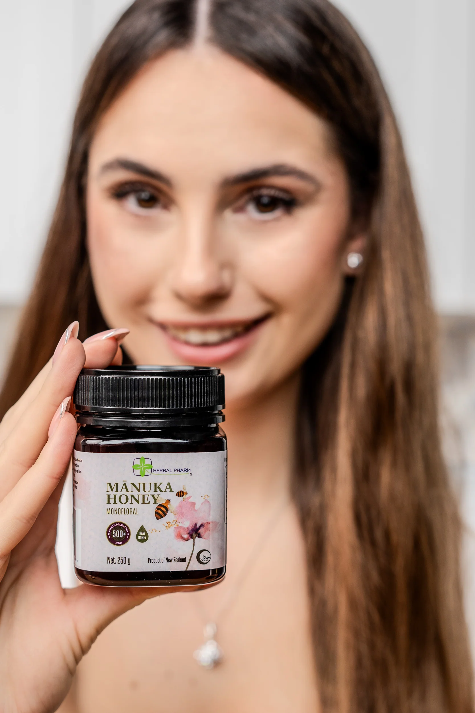 Manuka Honey 500+, 250g - Image 5
